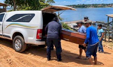 Homem morre afogado após embarcação naufragar no Rio Guaporé, em Costa Marques