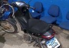Motocicleta furtada é recuperada após ser abandonada em rua de Vilhena