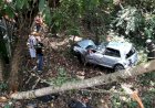 Carro capota em estrada vicinal e quatro pessoas são socorridas em Cerejeiras