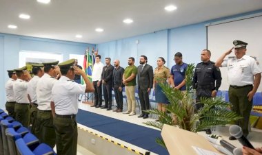 Policiais bolivianos recebem Medalha Jorge Teixeira por cooperação na segurança de fronteira em Rondônia