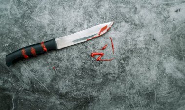 Homem é esfaqueado após discussão por motivo comercial em Chupinguaia; agressor está foragido