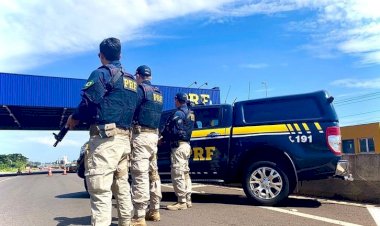 PRF presta socorro a homem em situação de vulnerabilidade na BR-364, em Cacaulândia