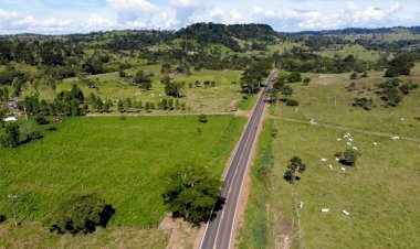 Condutora denuncia abandono de obras e perigos na BR-435 entre Cerejeiras e Colorado do Oeste