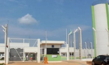 Mulher é presa ao tentar entrar em presídio de Porto Velho com drogas escondidas no corpo