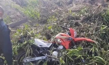 PM recupera motocicleta furtada escondida em matagal em Corumbiara