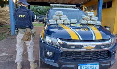 Passageira é presa com 15 quilos de skunk durante fiscalização da PRF na BR-364