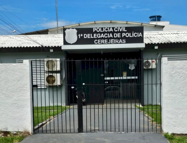Jovem sem CNH é preso após fugir da polícia e realizar manobras perigosas em Cerejeiras