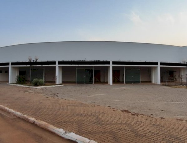 Cerejeiras retoma construção do teatro municipal após uma década de paralisações