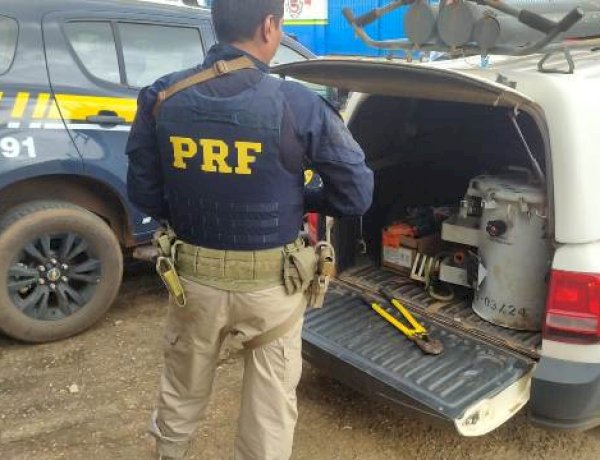 PRF recupera transformador furtado e prende dois suspeitos na BR-364 em Rondônia