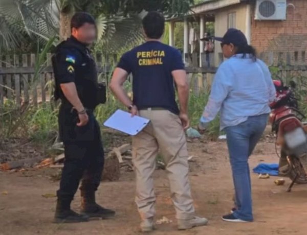 Homem é assassinado a tiros enquanto bebia com ex-esposa e amigo em Rondônia