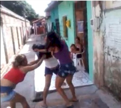 Briga entre mulheres termina em agressão e janela quebrada no bairro Cristo Rei, em Vilhena