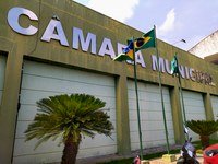 Câmara de Cacoal gasta R$ 420 mil em diárias em cinco meses; vereadores respondem por mais da metade