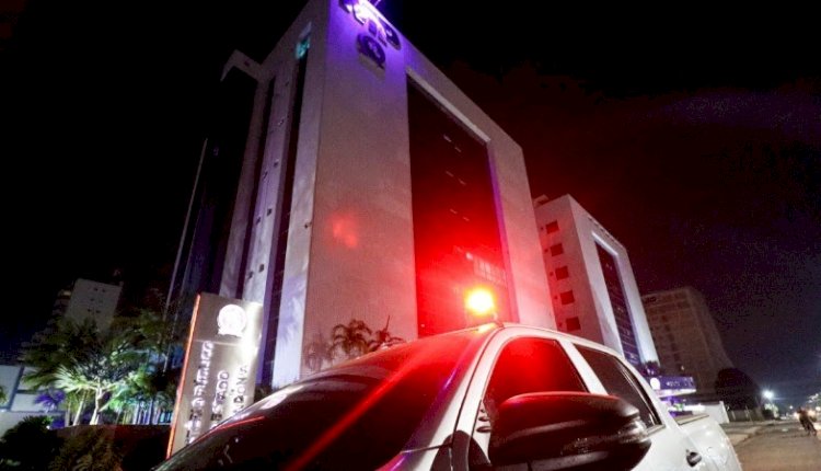 Ex-prefeito interino de Candeias do Jamari e ex-assessores são denunciados por corrupção e desvio de recursos públicos
