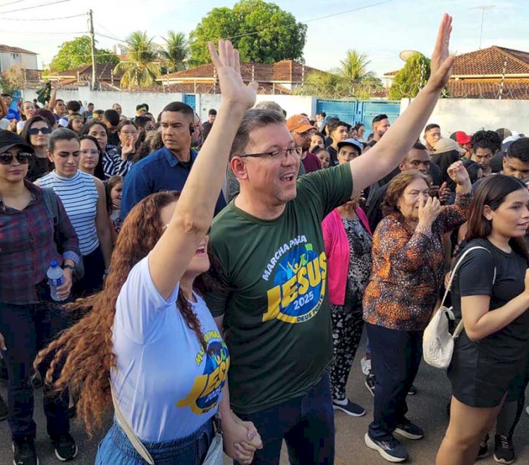 Governador Marcos Rocha e primeira-dama participam da Marcha para Jesus em Porto Velho