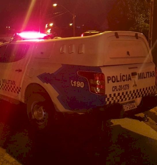 Homem é preso após atacar esposa adolescente com terçado durante briga em Vilhena