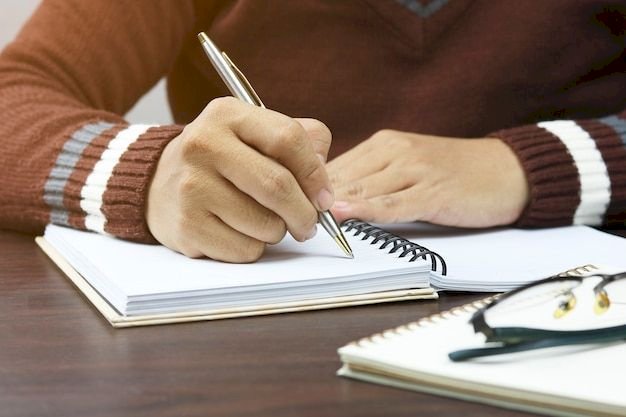 Justiça suspende concurso da Prefeitura de Cacoal após suspeita de fraude com foto de prova divulgada por WhatsApp