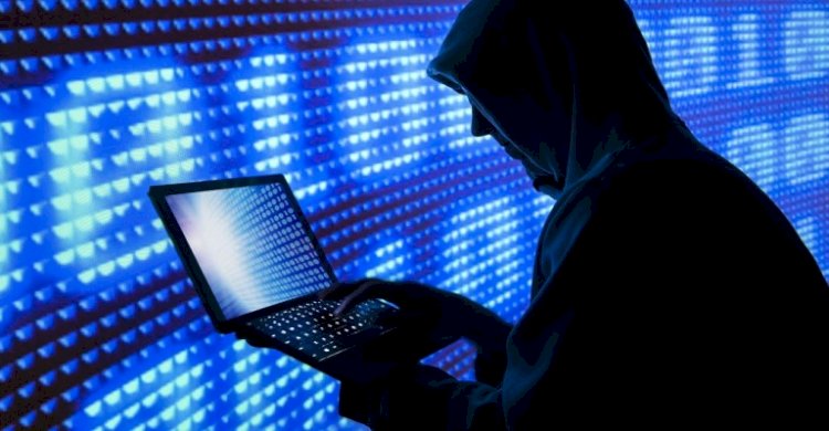 Mulher denuncia golpe após instalar aplicativo de falsa loja virtual em Corumbiara