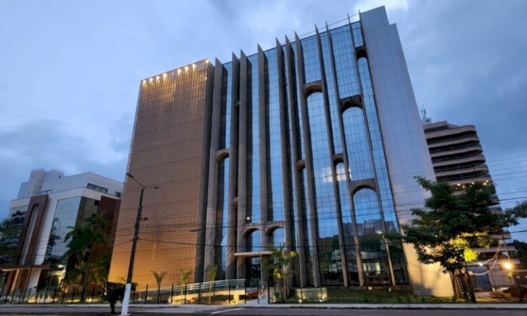 Discussão entre vereadores marca sessão da Câmara de Cerejeiras após citação de notificação do TCE-RO