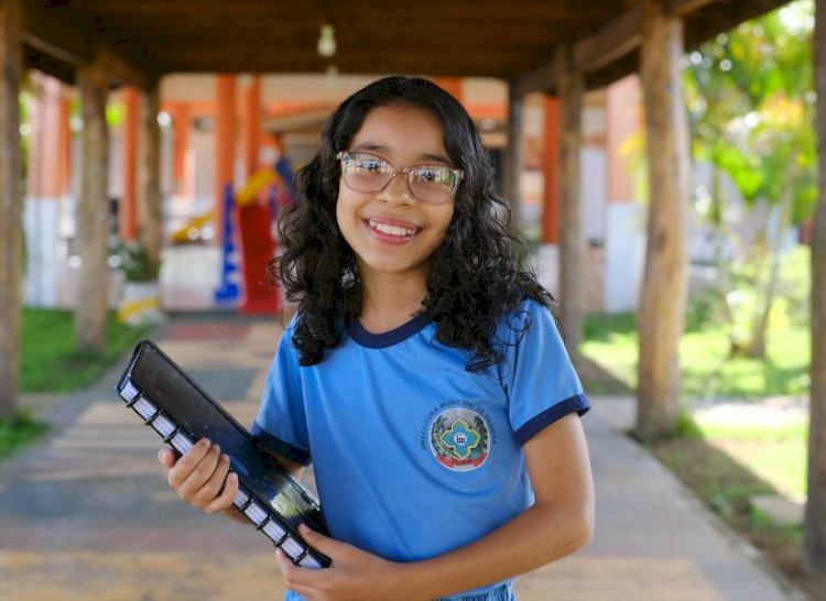 Vilhena vai distribuir uniformes escolares para mais de 12 mil alunos da rede municipal em 2026