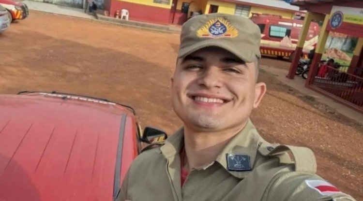 Bombeiro morre após viatura colidir com carreta na BR-319, em Rondônia