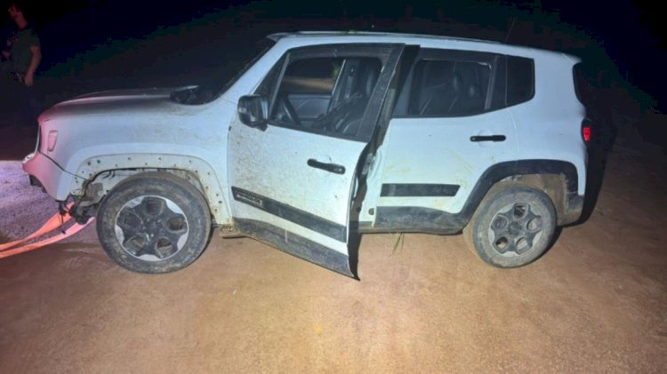 Perseguição termina com prisão e apreensão de carro roubado em Guajará-Mirim