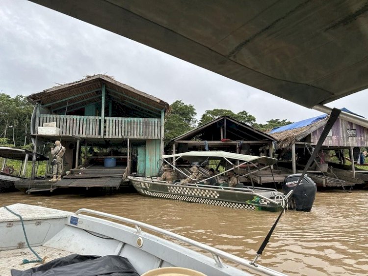 Ação conjunta no Rio Madeira inutiliza 47 embarcações ligadas ao garimpo ilegal