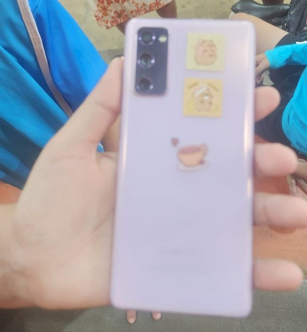 Câmeras registram furto de celular de criança em ginásio esportivo de Cerejeiras