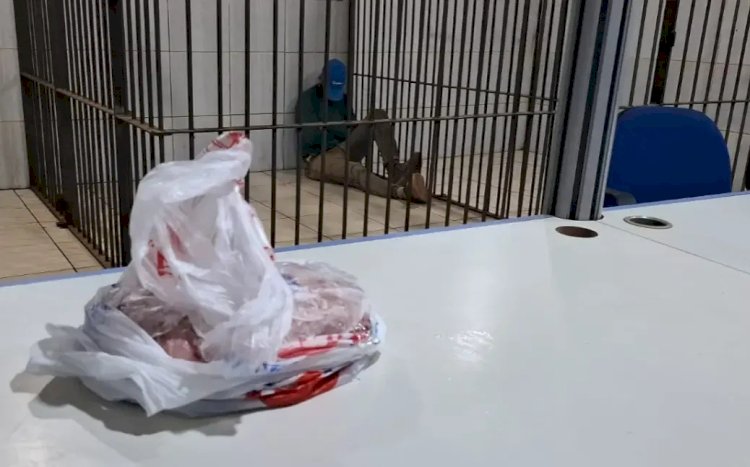 Homem com tornozeleira eletrônica é preso após tentar furtar peça de picanha em supermercado de Porto Velho